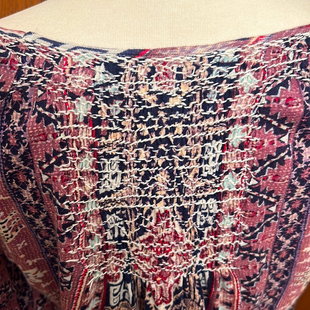 LUCKY🍀BRAND BOHO TOP🌻BEAUTIFUL Colors compliment Unique Design Print🌸Size Medium - Picture 7 of 10